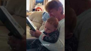 Viral video of reading The Wonky to grand